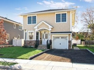 7-32 Chester St, Fair Lawn, NJ 07410