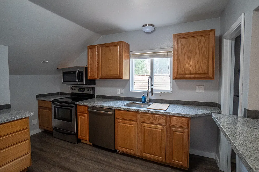 2 bed, 1000 sqft, $2,300 — Photo 4