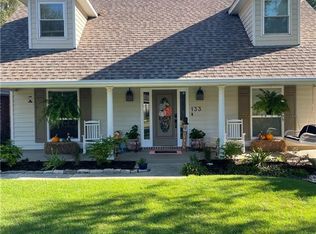 133 Louise Dr, Mandeville, LA 70448