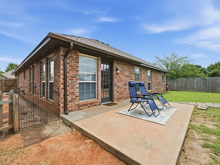 4713 Doe Run Dr — Photo 37
