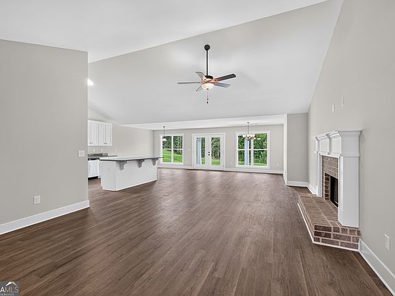 4th image of 73 Altamaha Dr #12