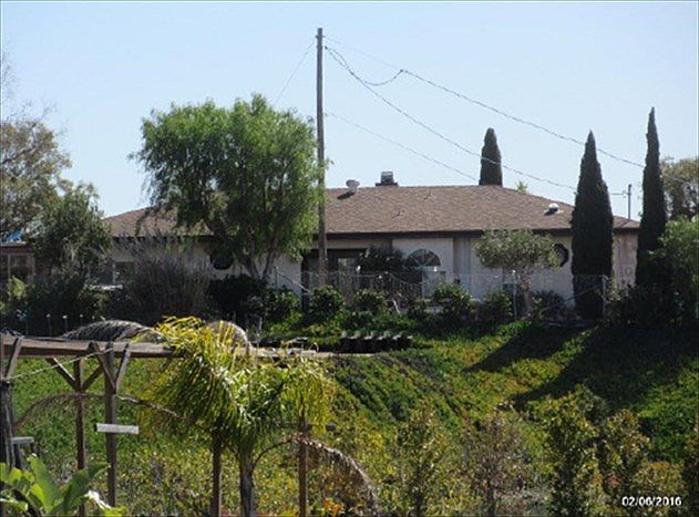 1st image of 4355 Lynndale Ln