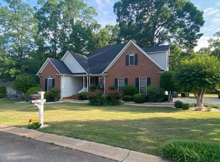 213 Holly Dr, Duncan, SC 29334