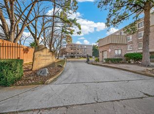 2211 S Braeswood Blvd APT 21F, Houston, TX 77030