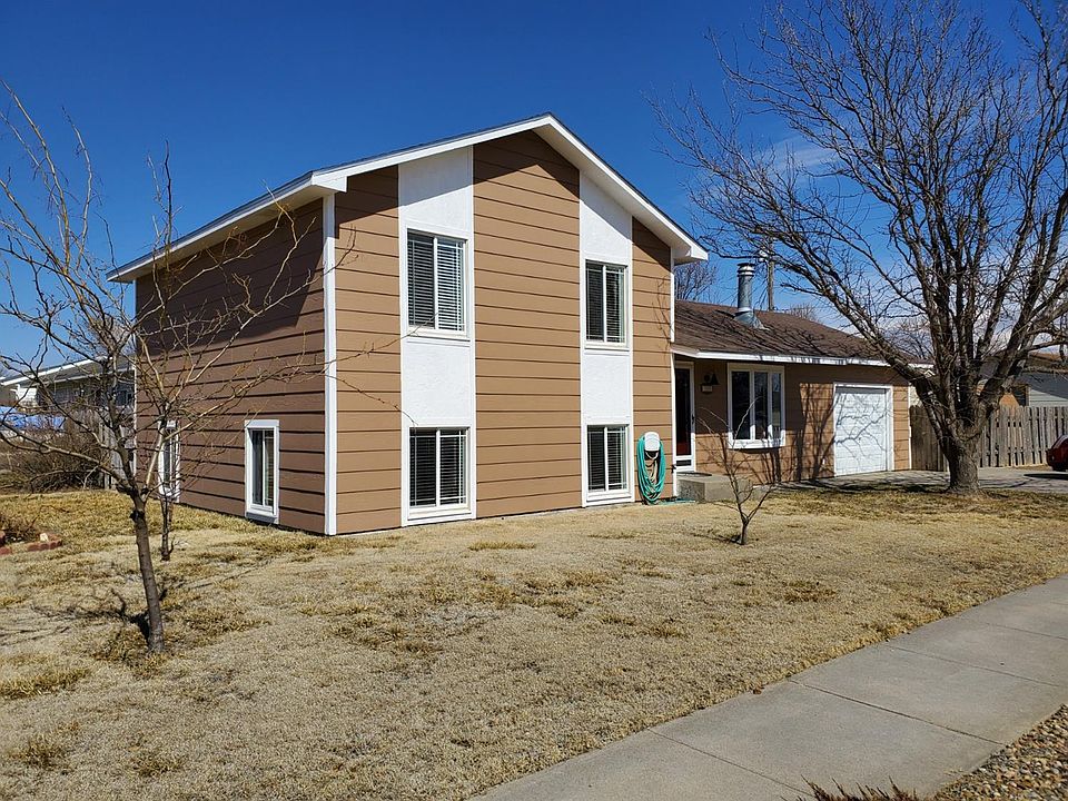 2nd image of 700 Laura Ln