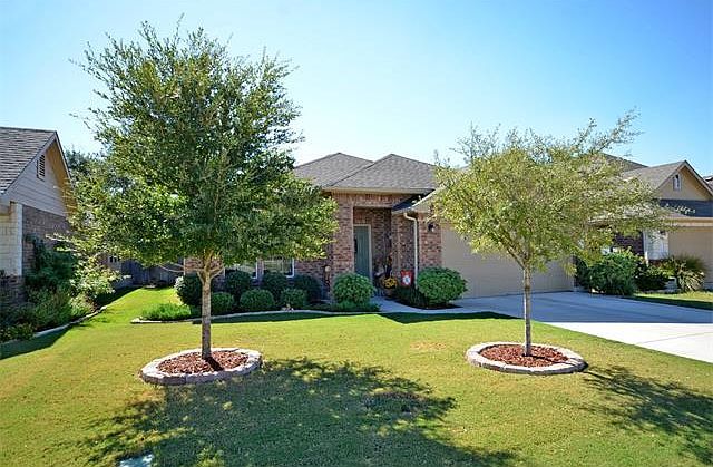 1st image of 2516 Ericanna Ln