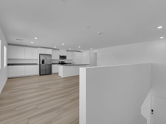 5th image of 9526 Ezra Falls Ave