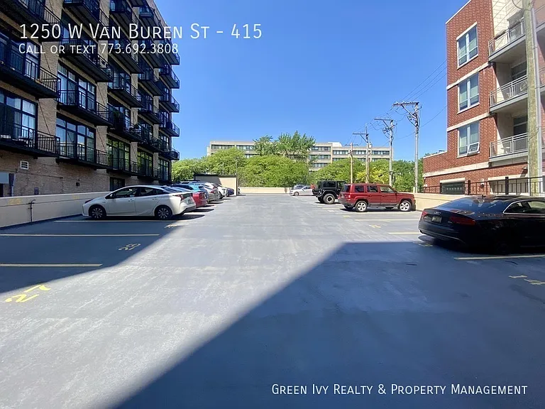 1250 W Van Buren St #415 — Photo 17
