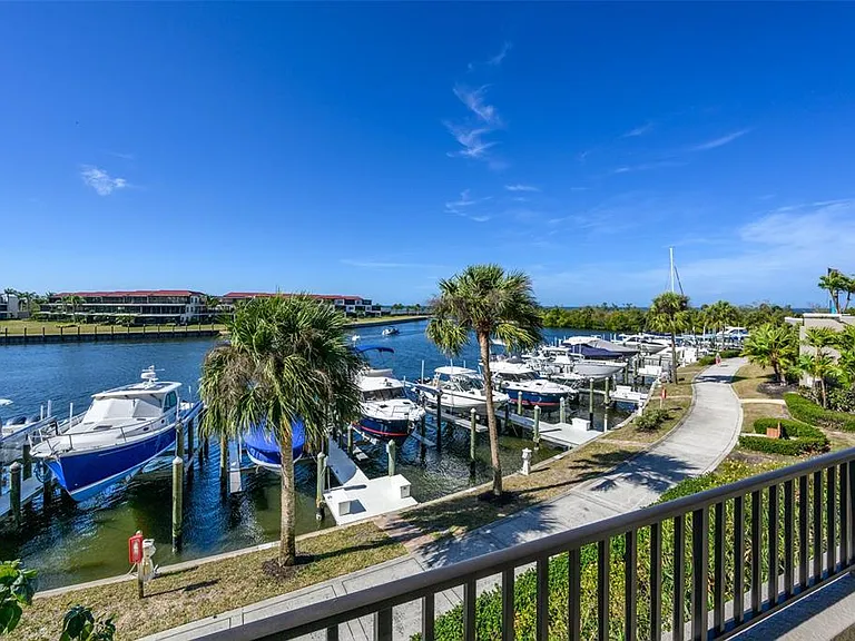 3313 Sunset Key Cir #104 — Photo 2