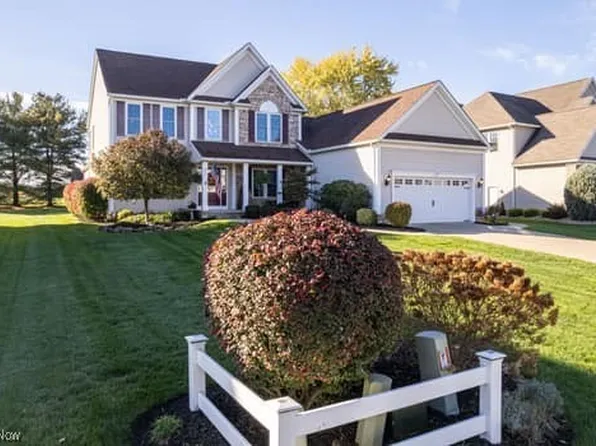 811 Archwood Rd, Wadsworth, OH 44281