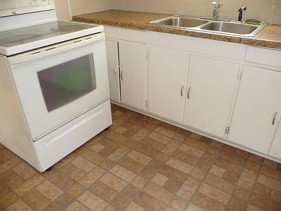 4th image of 1101 Grayson Ave NW