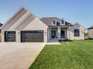 4433 E Hidden Oak St, Springfield, MO 65802