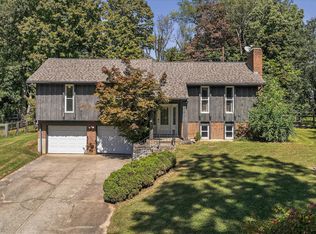 1880 Hidden Springs Ct, Burlington, KY 41005