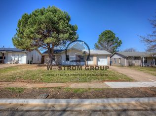 513 Stonewall Dr, Euless, TX 76039