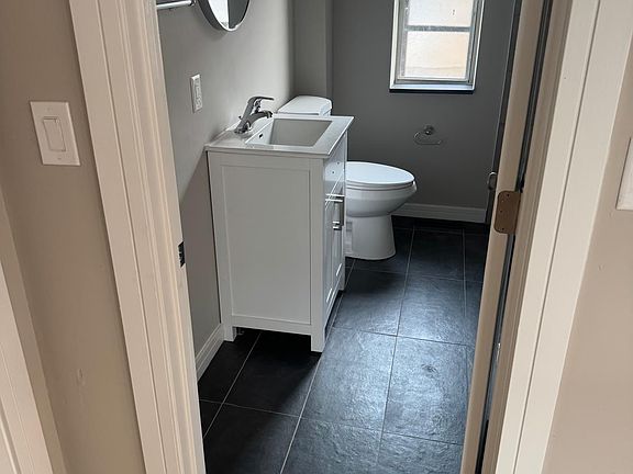 4th image of 1244 Victoria Ave Unit 2