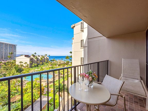 2nd image of 3445 Lower Honoapiilani Rd #621