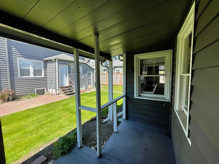 2519 Baker- 5 Unit — Photo 19
