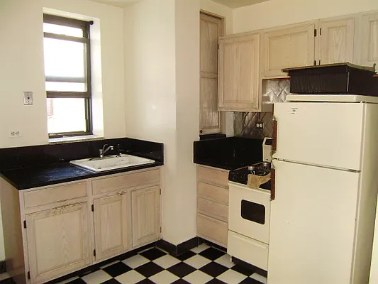 Rented by Mauro Bros Real Estate Services LLC | media 27