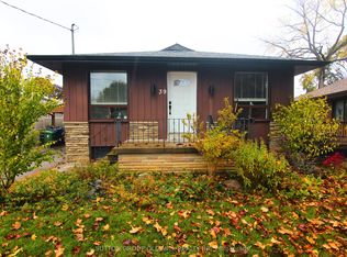 39 Risdon Ct, Toronto, ON M9C 4E6