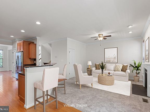 3rd image of 154 Cambridge Way