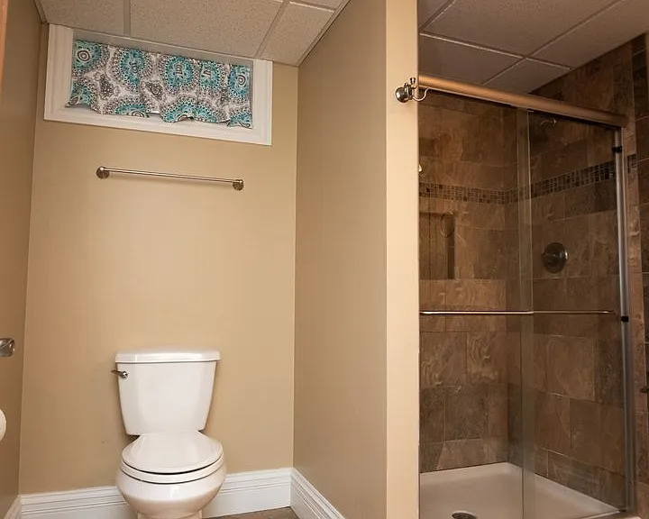 405 Galway Dr — Photo 51