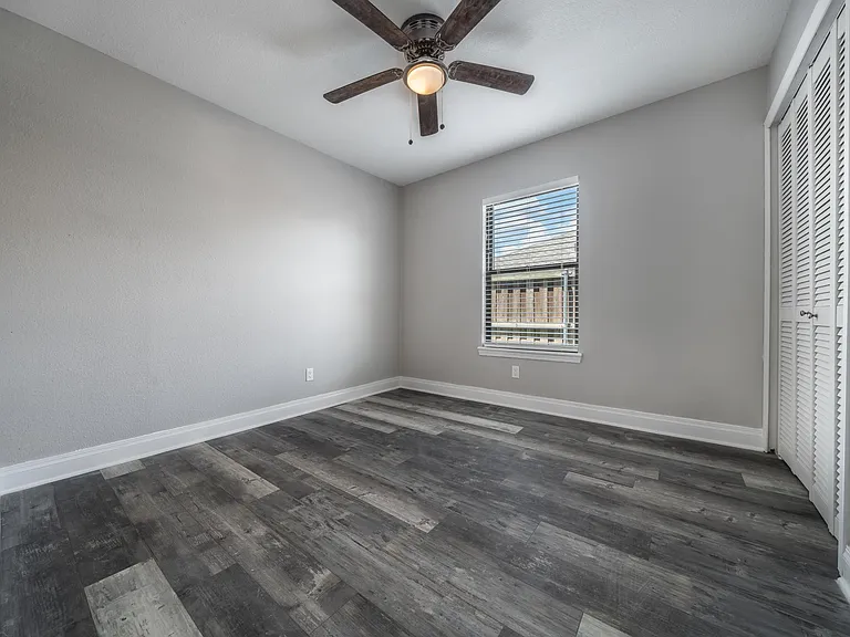 3505 Creststone Dr — Photo 12