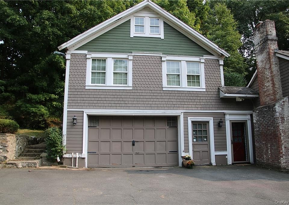 1st image of 999 Haverstraw Rd