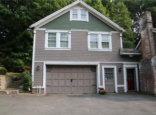 999 Haverstraw Rd, Suffern, NY 10901