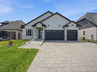 31 Briscoe Cres, Strathroy Caradoc, ON N7G0B8