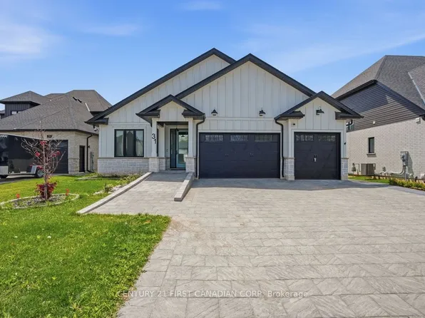 31 Briscoe Cres, Strathroy Caradoc, ON N7G 0B8