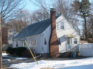 12 Rainbow Cir, Peabody, MA 01960