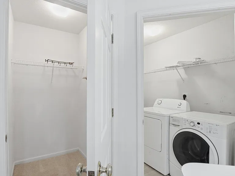 1335 Millbrook Trl — Photo 16
