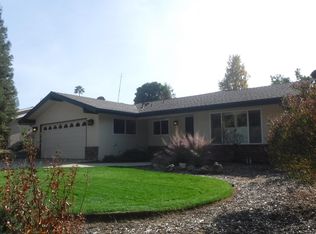 1323 W Flora Ave, Reedley, CA 93654