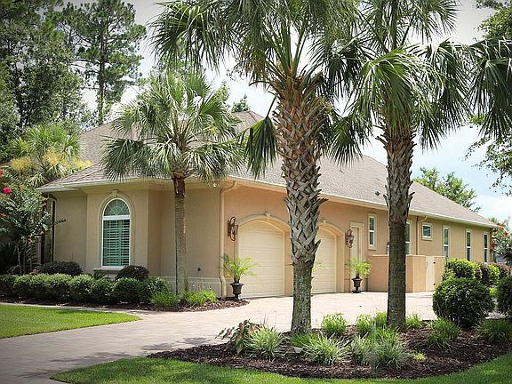 Oversized 2 car garage