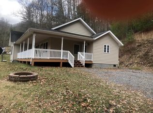 370 Barn Rd, Burnsville, NC 28714