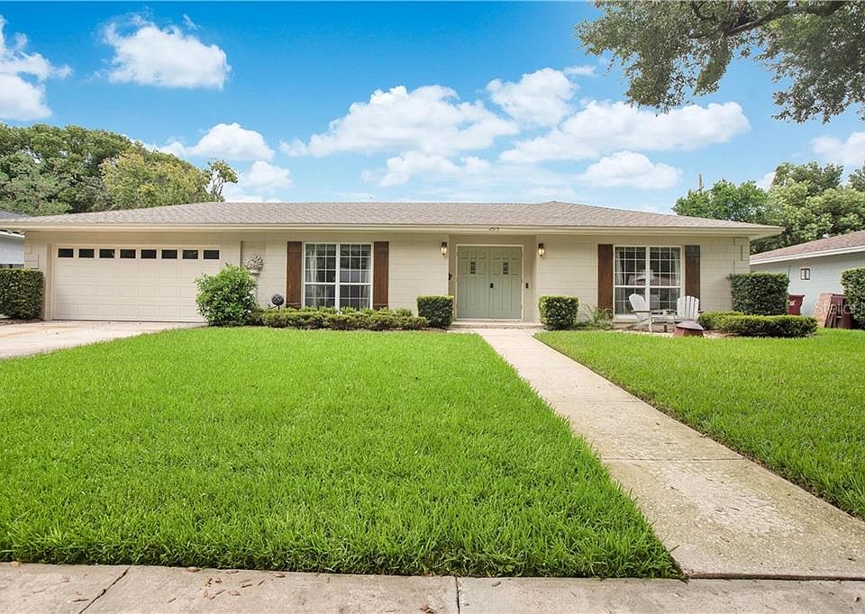1st image of 2915 Lake Arnold Pl