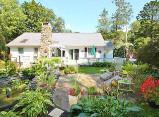 37 Woodland Rd, Mahopac, NY 10541