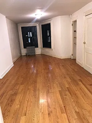 Rented by Bedford Brownstone Realty | media 17