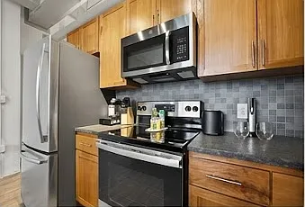 2125 Superior Living — Photo 164