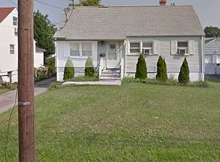 844 Green St, Iselin, NJ 08830