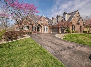 1152 Cedars Valley Rd, Saint Albans, MO 63073