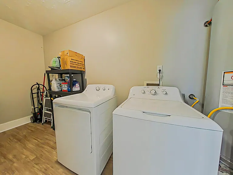 3501 Snowden Dr — Photo 19