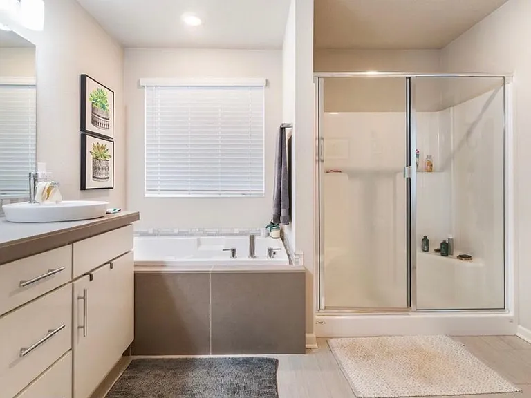 16844 SE Fox Glen Ct — Photo 13