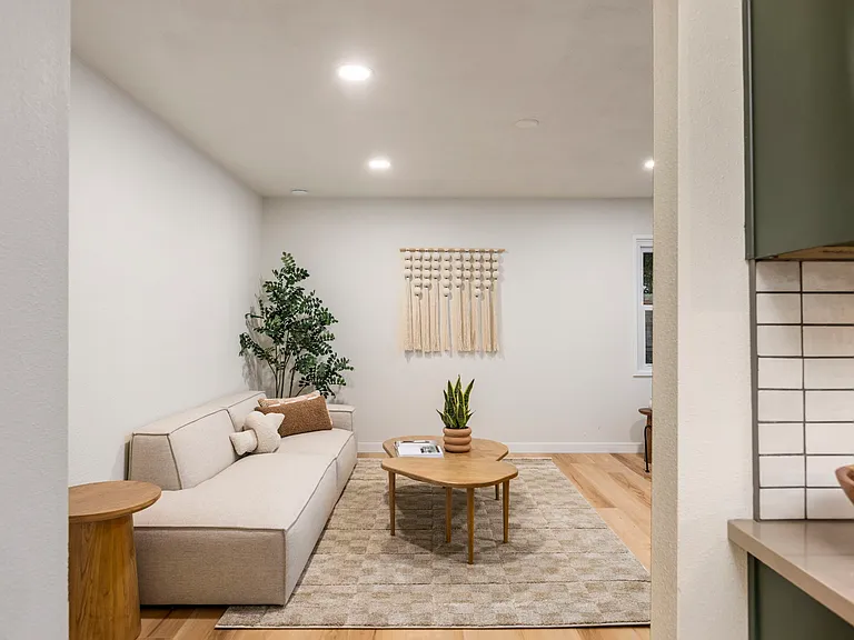 4725 NW Kahneeta Dr — Photo 16