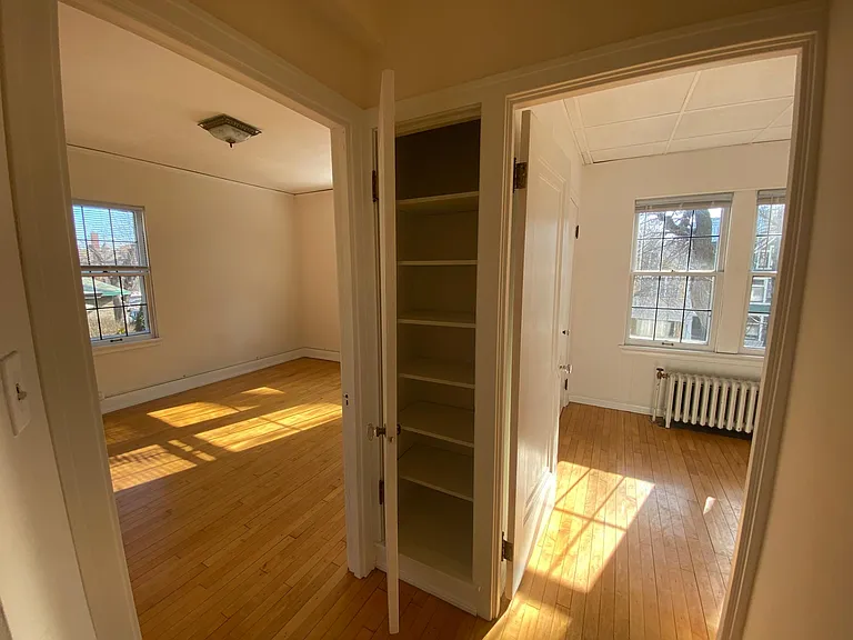 2224 E Ivanhoe Pl #4 — Photo 3