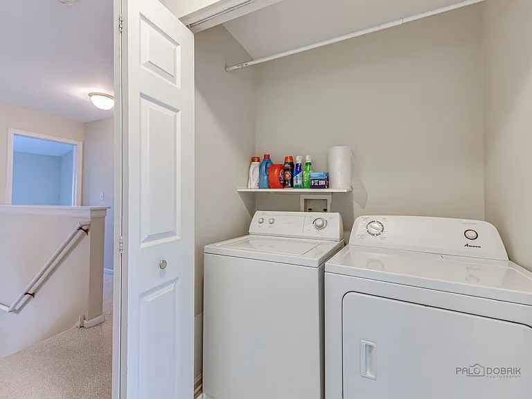 348 Pine Lake Cir — Photo 8