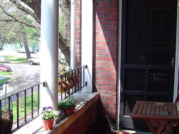 Balcony w/View of Fountain Lake