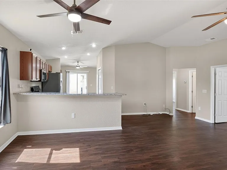 780 Overlook Grove Dr — Photo 11