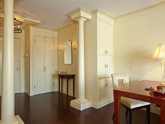 5th image of 61 W 62nd St APT 16K