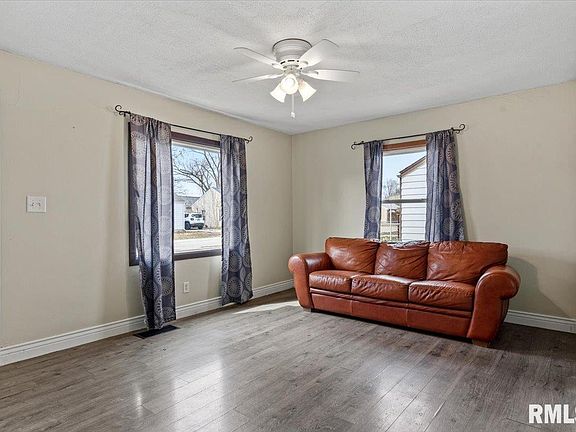 5th image of 3022 S 3rd St